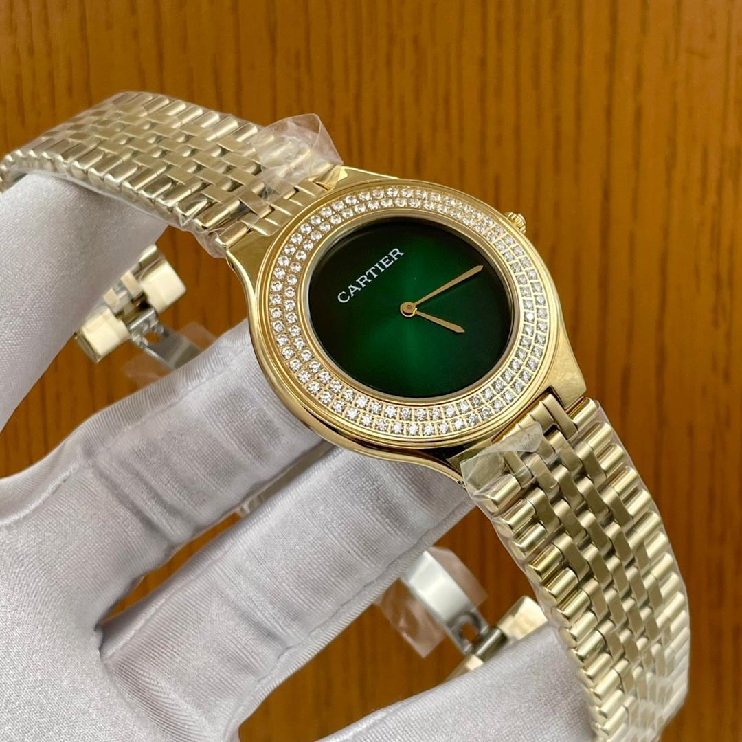 CATIER Luxury watch (green screen)